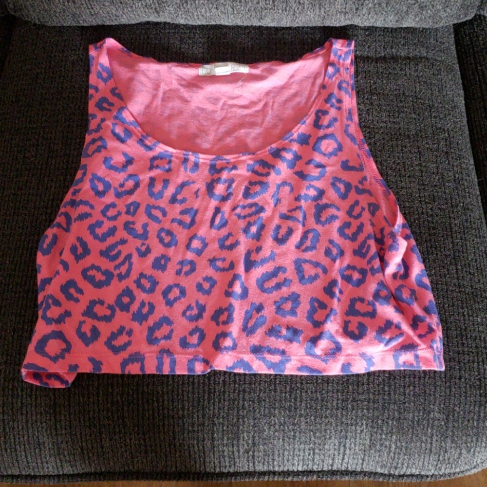 Crop top